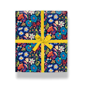 Tradgardeng Floral Roll Wrap | Hanna Werning