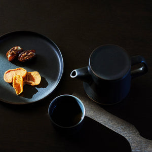 black teaware by kinto at material26